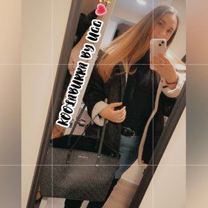 *READ BELOW* Koolaburra by UGG Women’s Black Jacket with Off White Fur Lining💗